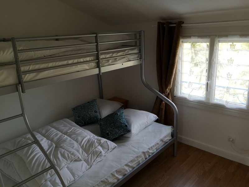 foto 11 Mietobjekt von Privatpersonen Le Lavandou maison Provence-Alpes-Cte d'Azur Var Schlafzimmer 1