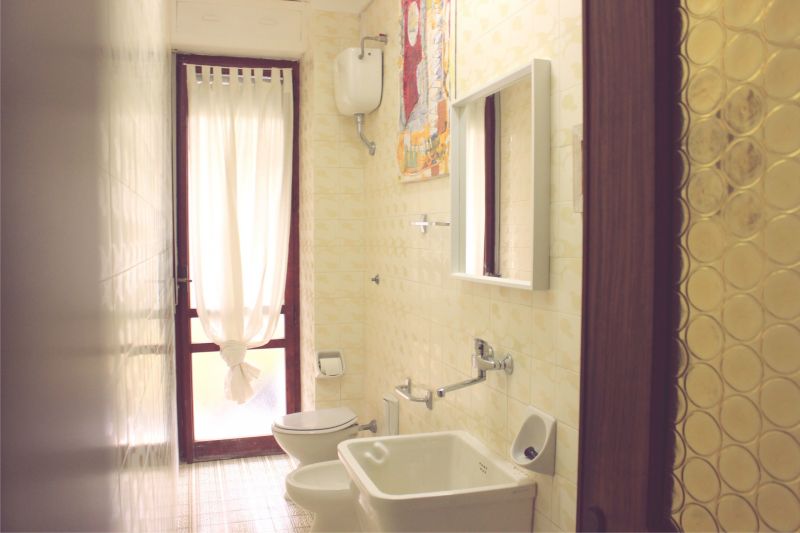 foto 15 Mietobjekt von Privatpersonen Cagliari appartement Sardinien Cagliari (+Umland) separates WC