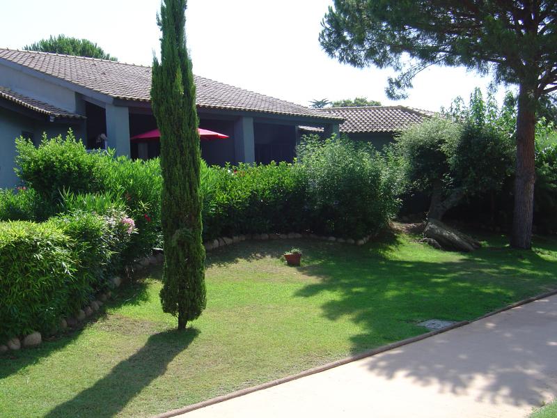 foto 4 Mietobjekt von Privatpersonen Porto Vecchio villa Korsika Corse du Sud Garten