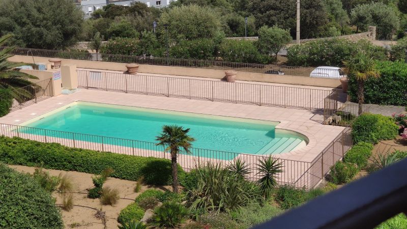 foto 13 Mietobjekt von Privatpersonen Location Ile Rousse appartement Korsika Haute-Corse Schwimmbad