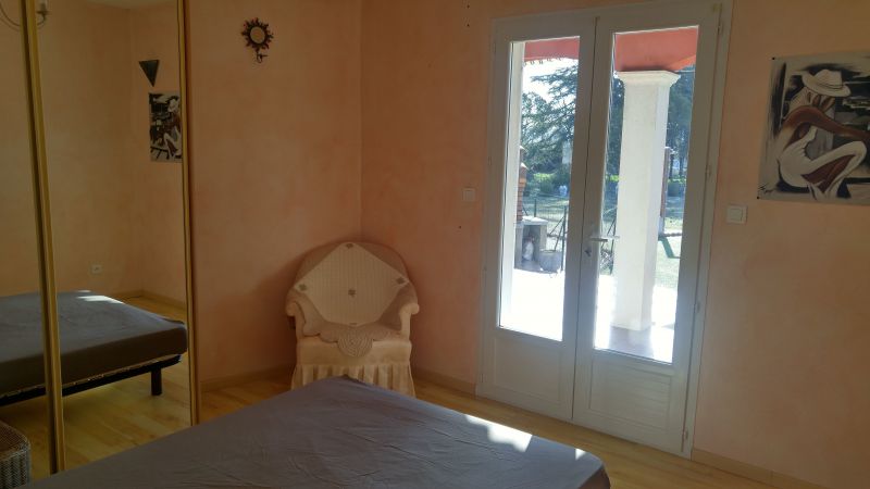 foto 9 Mietobjekt von Privatpersonen Cotignac villa Provence-Alpes-Cte d'Azur Var Schlafzimmer 2