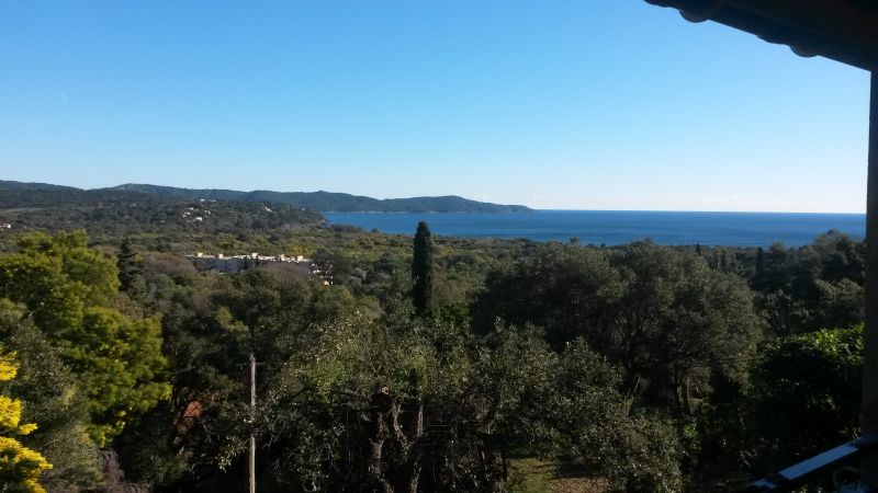 foto 20 Mietobjekt von Privatpersonen Cavalaire-sur-Mer appartement Provence-Alpes-Cte d'Azur Var Ausblick von der Terrasse