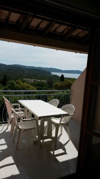 foto 7 Mietobjekt von Privatpersonen Cavalaire-sur-Mer appartement Provence-Alpes-Cte d'Azur Var Terrasse 1