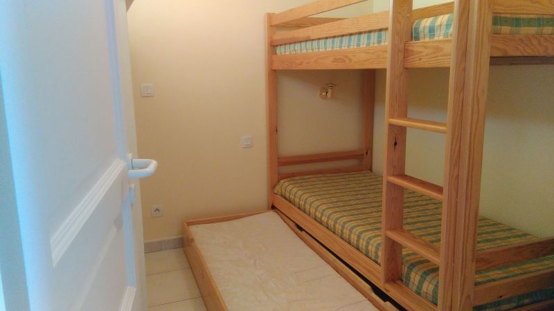 foto 6 Mietobjekt von Privatpersonen Le Lavandou appartement Provence-Alpes-Cte d'Azur Var Schlafzimmer 2