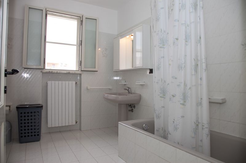 foto 5 Mietobjekt von Privatpersonen Torre Vado appartement Apulien Lecce (+Umland) Badezimmer