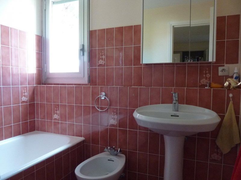 foto 4 Mietobjekt von Privatpersonen Boulouris appartement Provence-Alpes-Cte d'Azur Var Badezimmer