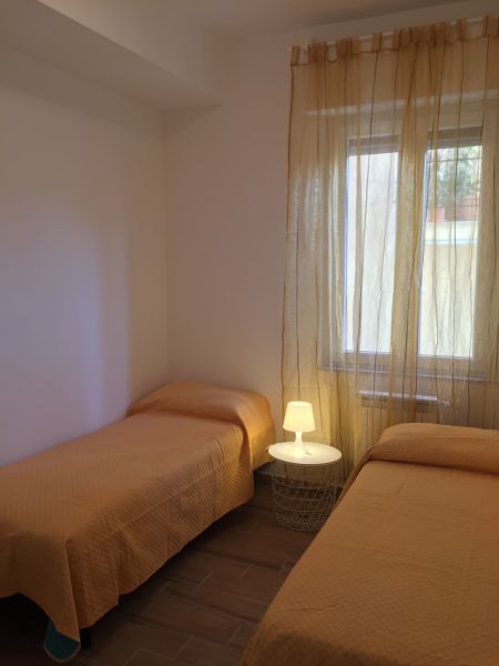 foto 8 Mietobjekt von Privatpersonen Santo Stefano al Mare appartement Ligurien Imperia (+Umland) Schlafzimmer 2