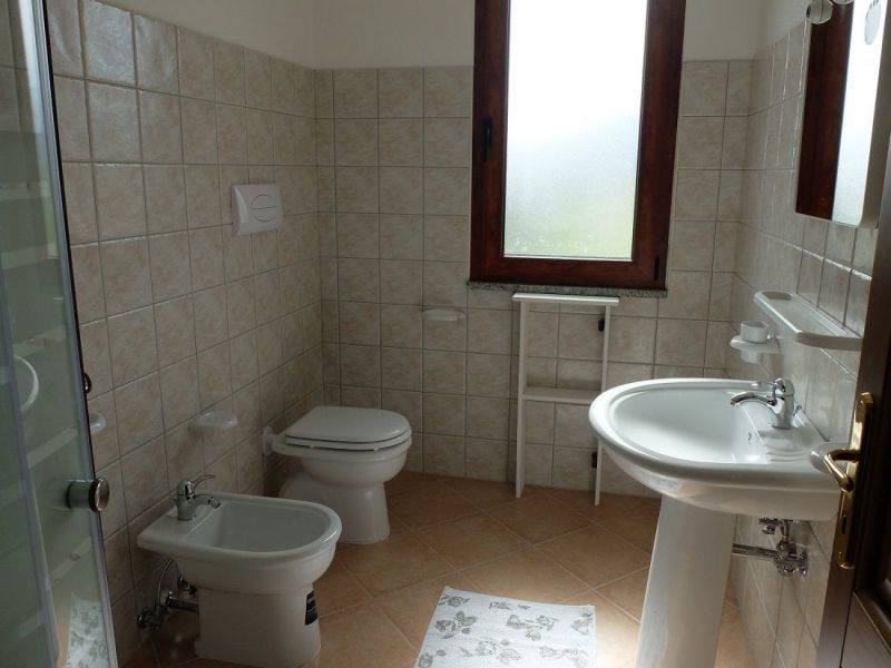 foto 12 Mietobjekt von Privatpersonen La Caletta appartement Sardinien Nuoro (+Umland) Badezimmer