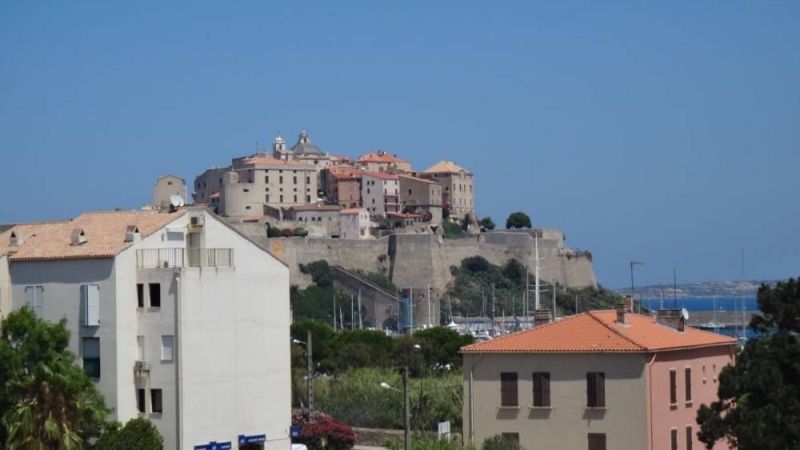 foto 12 Mietobjekt von Privatpersonen Calvi appartement Korsika Haute-Corse Ausblick von der Terrasse