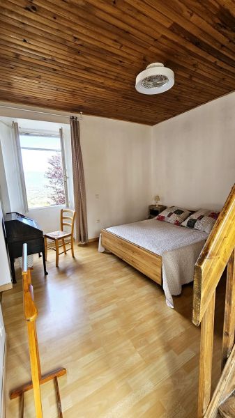 foto 10 Mietobjekt von Privatpersonen Bastelicaccia appartement   Schlafzimmer 2