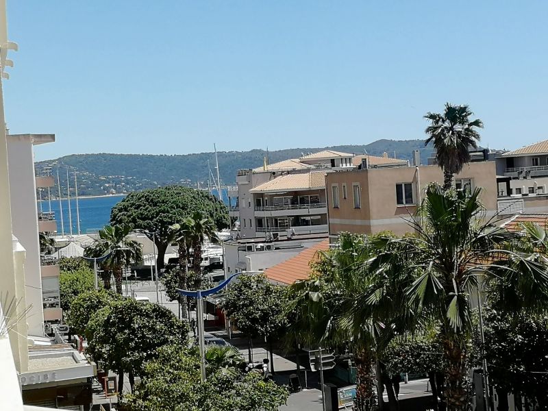 foto 1 Mietobjekt von Privatpersonen Cavalaire-sur-Mer studio Provence-Alpes-Cte d'Azur Var Ausblick vom Balkon