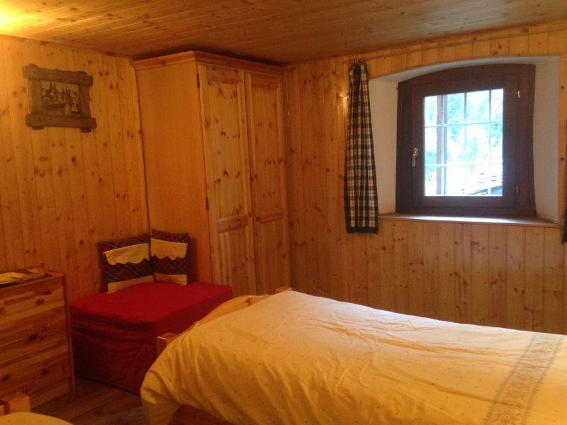 foto 22 Mietobjekt von Privatpersonen Gressoney Saint Jean chalet Aostatal Aosta (+Umland) Schlafzimmer 3