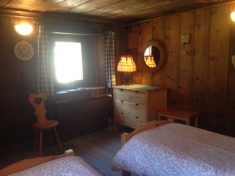 foto 23 Mietobjekt von Privatpersonen Gressoney Saint Jean chalet Aostatal Aosta (+Umland) Schlafzimmer 4