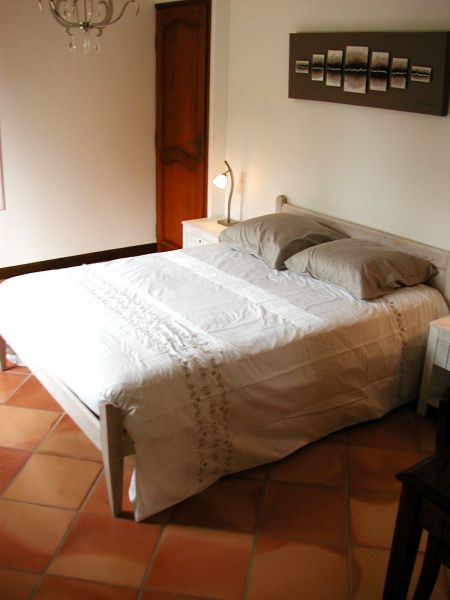 foto 13 Mietobjekt von Privatpersonen Avignon maison Provence-Alpes-Cte d'Azur Vaucluse Schlafzimmer 1