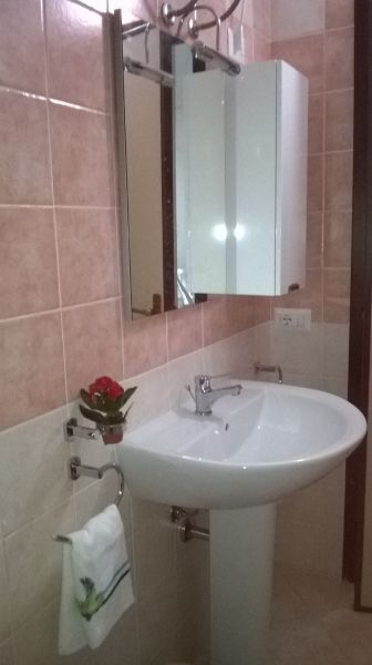 foto 14 Mietobjekt von Privatpersonen Costa Rei appartement Sardinien Cagliari (+Umland) Badezimmer