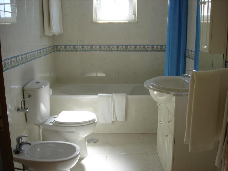 foto 6 Mietobjekt von Privatpersonen Olhos de Agua appartement Algarve  Badezimmer