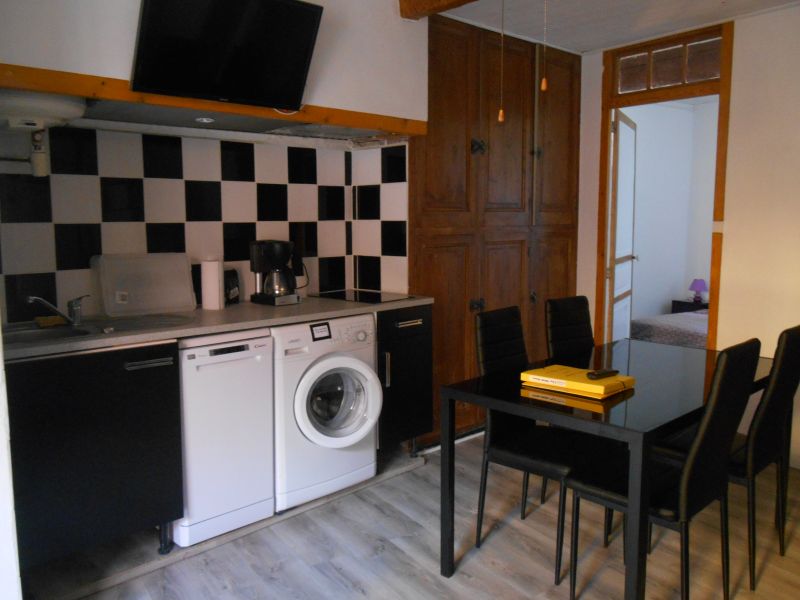 foto 5 Mietobjekt von Privatpersonen Collioure appartement Languedoc-Roussillon Pyrenen (Mittelmeer) Kochnische