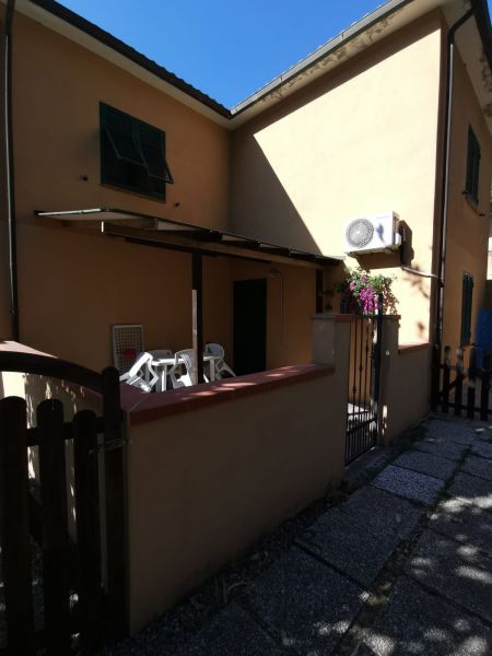 foto 10 Mietobjekt von Privatpersonen Porto Azzurro appartement Toskana Elba Garten