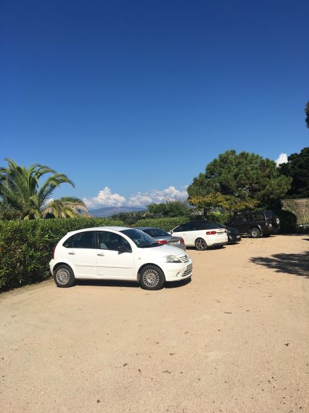 foto 18 Mietobjekt von Privatpersonen Ajaccio studio Korsika Corse du Sud Parkplatz