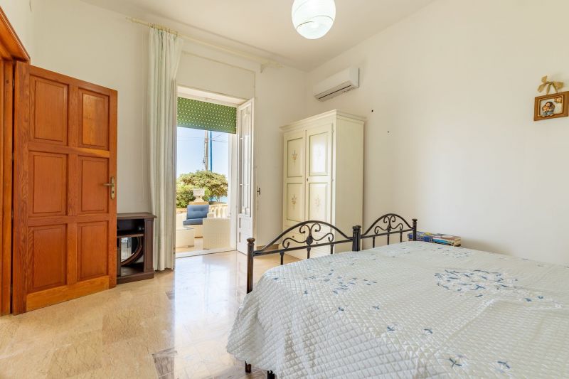 foto 13 Mietobjekt von Privatpersonen Torre Suda villa Apulien Lecce (+Umland) Schlafzimmer 1