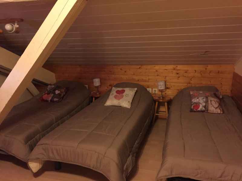 foto 14 Mietobjekt von Privatpersonen Les Menuires chalet Rhne-Alpes Savoyen Schlafzimmer 4