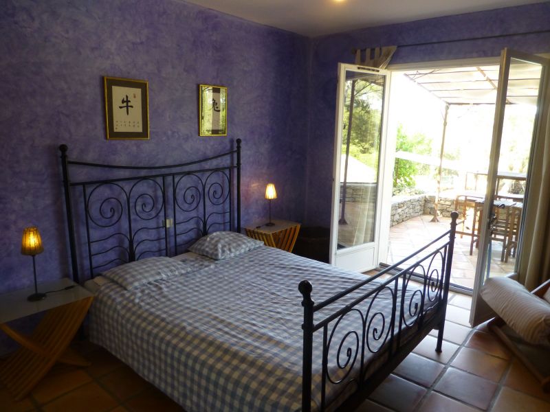 foto 22 Mietobjekt von Privatpersonen Entrecasteaux villa Provence-Alpes-Cte d'Azur Var Schlafzimmer 3