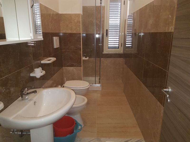 foto 1 Mietobjekt von Privatpersonen Isola di Capo Rizzuto appartement Kalabrien Crotone (+Umland) Badezimmer