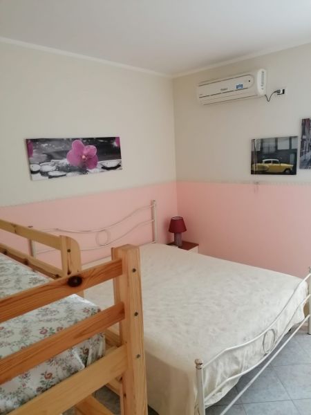 foto 19 Mietobjekt von Privatpersonen Pescoluse appartement Apulien Lecce (+Umland) Schlafzimmer