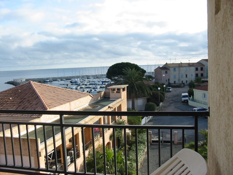 foto 13 Mietobjekt von Privatpersonen Porto Vecchio appartement Korsika Corse du Sud Ausblick von der Terrasse