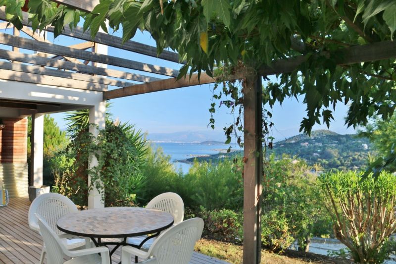 foto 1 Mietobjekt von Privatpersonen Coti Chiavari appartement Korsika Corse du Sud Ausblick von der Terrasse