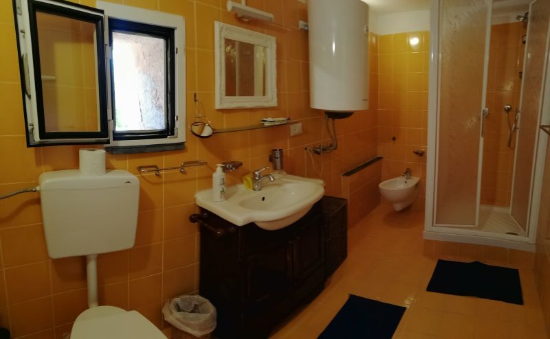 foto 8 Mietobjekt von Privatpersonen Levanto appartement Ligurien La Spezia (+Umland) Badezimmer