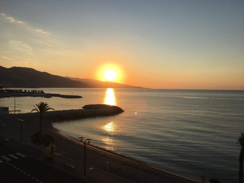 foto 22 Mietobjekt von Privatpersonen Menton appartement Provence-Alpes-Cte d'Azur Alpes-Maritimes Ausblick von der Terrasse