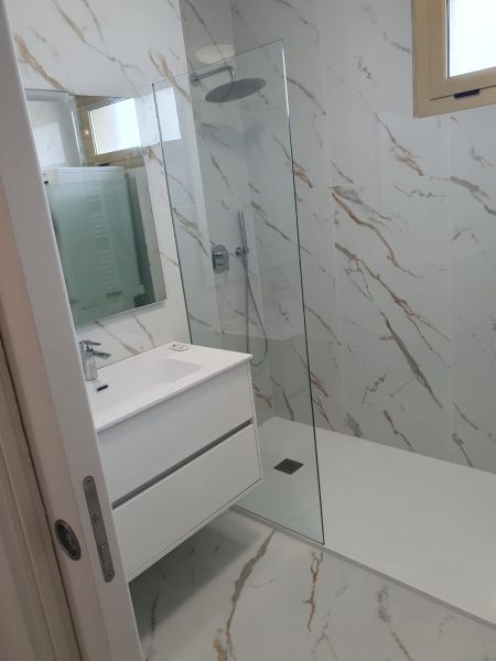 foto 7 Mietobjekt von Privatpersonen Menton appartement Provence-Alpes-Cte d'Azur Alpes-Maritimes Badezimmer