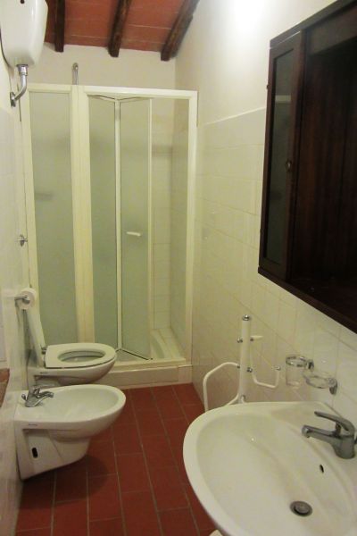 foto 12 Mietobjekt von Privatpersonen Arezzo maison Toskana Arezzo (+Umland) Badezimmer 2