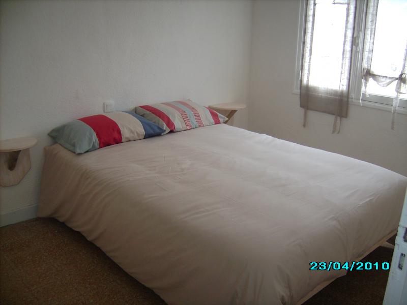 foto 4 Mietobjekt von Privatpersonen Saint Cyprien Plage appartement Languedoc-Roussillon Pyrenen (Mittelmeer) Schlafzimmer