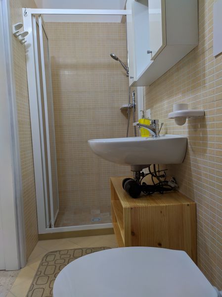 foto 7 Mietobjekt von Privatpersonen Castellammare del Golfo studio Sizilien Trapani (+Umland) Badezimmer