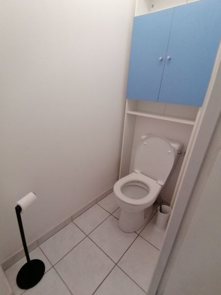 foto 6 Mietobjekt von Privatpersonen Fouesnant appartement Bretagne Finistre separates WC