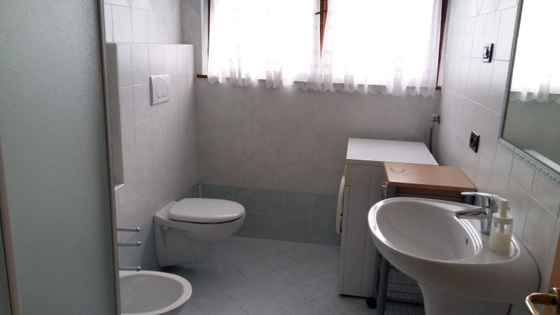 foto 4 Mietobjekt von Privatpersonen Cavalese appartement Trentino-Sdtirol Trient (+Umland) Badezimmer 1
