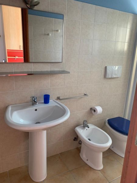 foto 4 Mietobjekt von Privatpersonen Badesi appartement Sardinien  Badezimmer