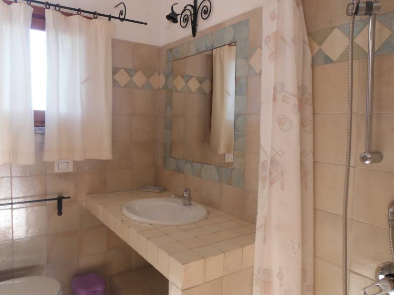foto 11 Mietobjekt von Privatpersonen Golfo Aranci appartement Sardinien Olbia Tempio (+ Umland) Badezimmer 1