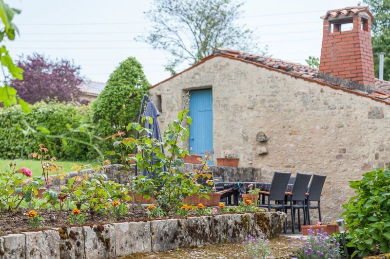 foto 20 Mietobjekt von Privatpersonen Fontenay-le-Comte gite Pays de la Loire Vende Ausblick von der Terrasse