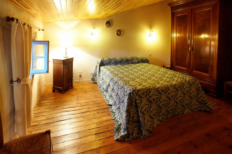 foto 10 Mietobjekt von Privatpersonen Fontenay-le-Comte gite Pays de la Loire Vende Schlafzimmer 2