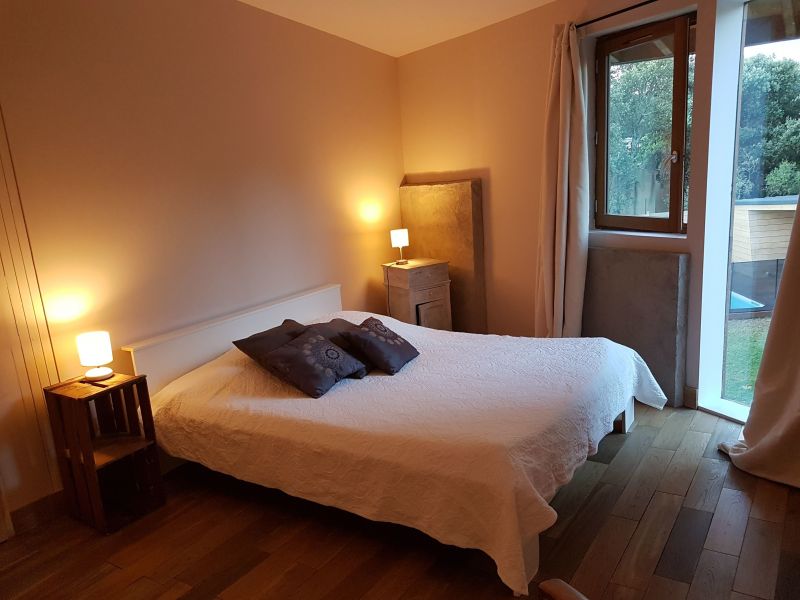 foto 13 Mietobjekt von Privatpersonen Nmes villa Languedoc-Roussillon Gard Schlafzimmer 1