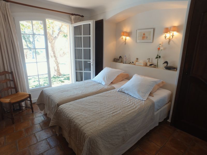 foto 1 Mietobjekt von Privatpersonen La Croix Valmer villa Provence-Alpes-Cte d'Azur Var Schlafzimmer 1