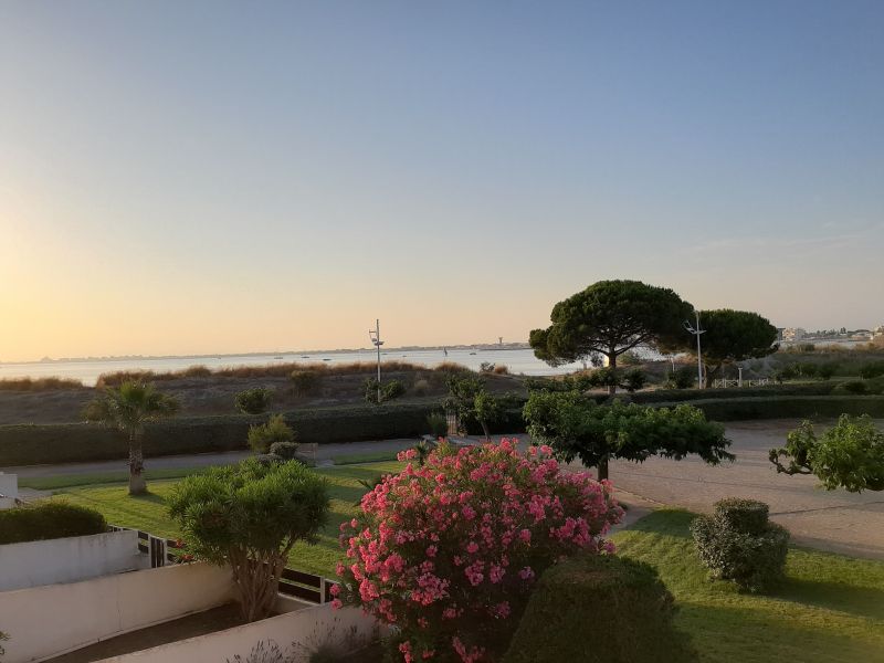 foto 5 Mietobjekt von Privatpersonen Port Camargue studio Languedoc-Roussillon Gard Ausblick vom Balkon