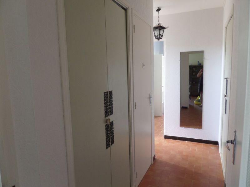 foto 6 Mietobjekt von Privatpersonen Narbonne plage appartement Languedoc-Roussillon Aude Flur