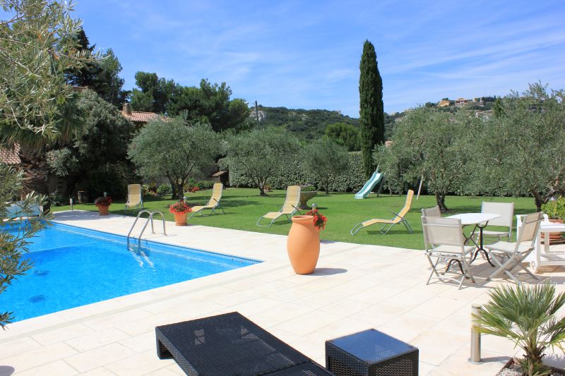 foto 7 Mietobjekt von Privatpersonen Avignon villa Provence-Alpes-Cte d'Azur Vaucluse Garten