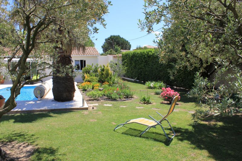 foto 8 Mietobjekt von Privatpersonen Avignon villa Provence-Alpes-Cte d'Azur Vaucluse Garten