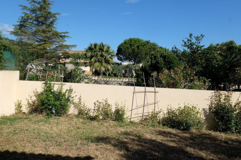 foto 12 Mietobjekt von Privatpersonen Pzenas villa Languedoc-Roussillon Hrault Ansicht des Objektes