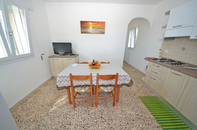 foto 1 Mietobjekt von Privatpersonen Pescoluse appartement Apulien Lecce (+Umland) Kochnische